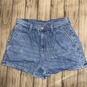 American Eagle Pleated High Rise “Mom Short” Shorts Size 6